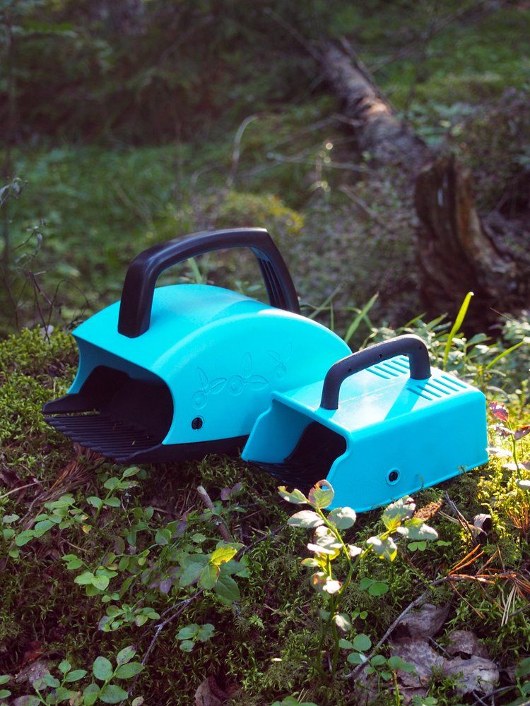 Marjukka Bärplockare tillverkade i Finland blå